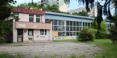 Hala sportowa w olsztyńskim parku Kusocińskiego została sprzedana. Kwota przekroczyła 2 mln zł [ZDJĘCIA]