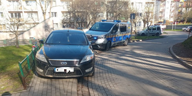 Olsztyn: 1605 blokad na koła w pięć miesięcy. Mimo regularnych kontroli, kierowcy wciąż łamią przepisy