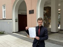 Czy z budynku UWM powinna zniknąć flaga Ukrainy? Złożono petycję w sprawie