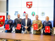 Region inwestuje w bezpieczeństwo. Mundurowi otrzymali 800 tys. zł wsparcia. Na co przeznaczą środki?