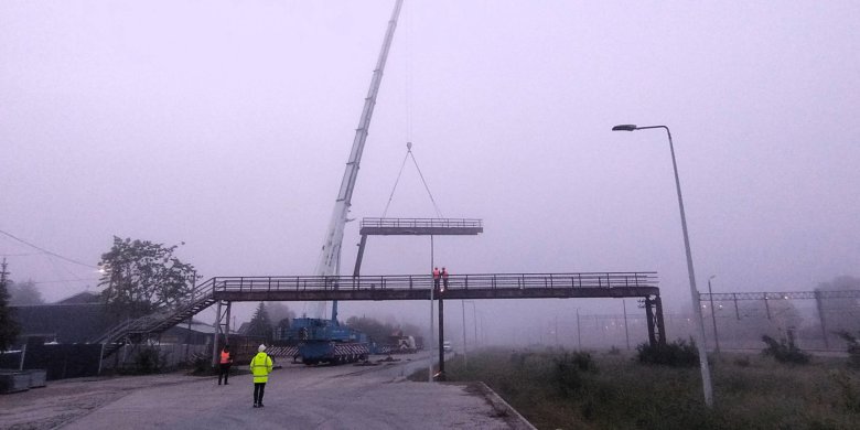 Artykuł: Nowa kładka nad torami w Morągu coraz bliżej. Ruszyła inwestycja za ponad 8,5 mln zł