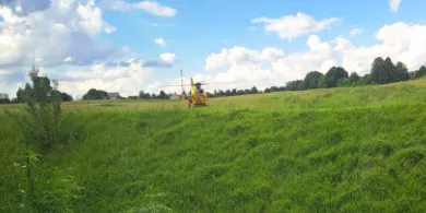 Dramatyczne chwile na wysokości Olsztynka. 16-latek wbiegł pod pociąg Intercity