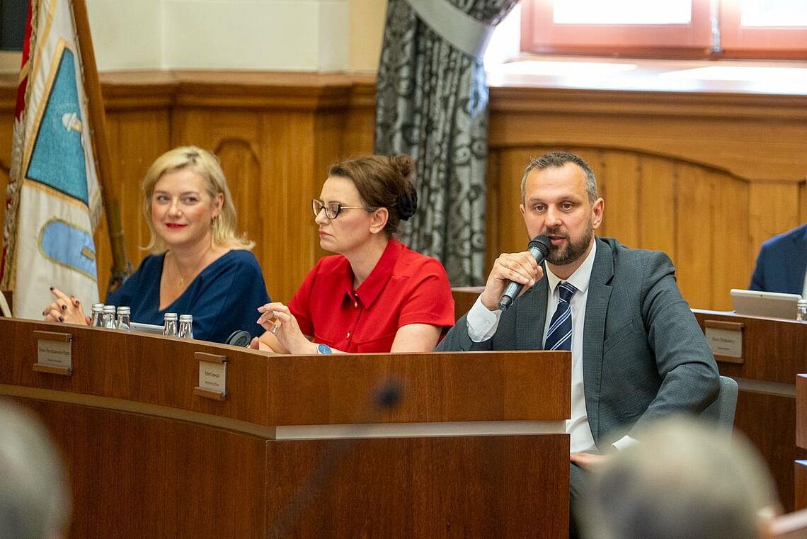 Prezydent Robert Szewczyk z wotum zaufania i absolutorium [WIDEO]