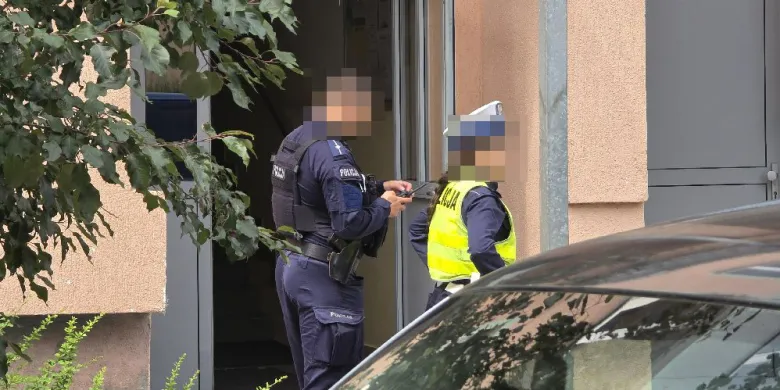 Pościg głównymi ulicami Olsztyna. Policja zatrzymała kierowcę. To 20-latek [ZDJĘCIA] [AKTUALIZACJA]