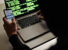Spoofing. Kobieta uwierzyła fałszywemu pracownikowi banku. Straciła 15 tys. zł
