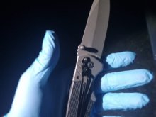 Olsztyn. Sąsiedzki konflikt wymknął się spod kontroli. Mężczyzna przebił oponę w zaparkowanym aucie