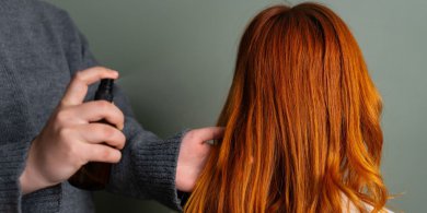 Artykuł: Włosy przed i po stylizacji termicznej – co zrobić, żeby były zdrowe?