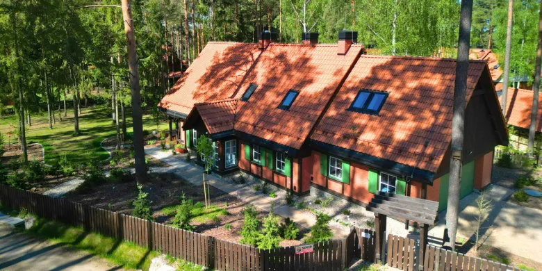 Dni otwarte Rezydencji Warmińskich w Pluskach i Działek Warmińskich nad Jeziorem Plusznym. W sprzedaży ostatnie wille i nowa oferta działek premium