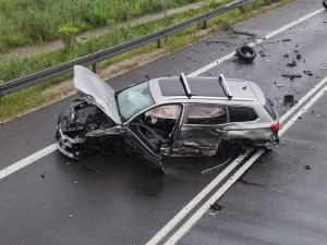 Niepokojący bilans weekendu. Pijani kierowcy, wypadek i ponad 40 kolizji na drogach powiatu olsztyńskiego