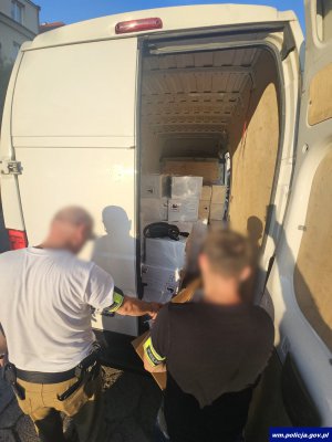 Służby z Warmii i Mazur przejęły ogromną partię e-papierosów. Budżet państwa stracił ponad 3 mln zł