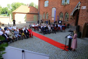 Pierwszy etap budowy Centrum Sportu i Zdrowia w Olsztynku zakończony. „Marzenie nabiera kształtu” [ZDJĘCIA]