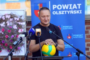 Pierwszy etap budowy Centrum Sportu i Zdrowia w Olsztynku zakończony. „Marzenie nabiera kształtu” [ZDJĘCIA]