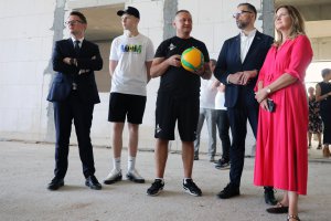 Pierwszy etap budowy Centrum Sportu i Zdrowia w Olsztynku zakończony. „Marzenie nabiera kształtu” [ZDJĘCIA]