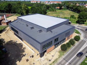 Pierwszy etap budowy Centrum Sportu i Zdrowia w Olsztynku zakończony. „Marzenie nabiera kształtu” [ZDJĘCIA]