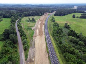 S16 zmieni podróż na Mazury? Prace na trasie Barczewo-Biskupiec trwają, kolejny etap z ważną decyzją [ZDJĘCIA]