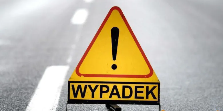 Dwie kierujące jednośladami ranne w wypadkach pod Olsztynem. Motocyklistkę zabrał śmigłowiec LPR