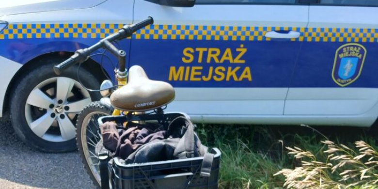 Artykuł: Gmina Dywity. Na dwóch kółkach, ale z trzema promilami. Zdradziła go jazda „zygzakiem” i bełkotliwa mowa