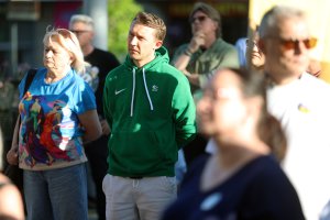 Hejt wobec Ukraińców narasta? Olsztyn odpowiada manifestacją. „To się nazywa rasizm” [ZDJĘCIA, WIDEO]