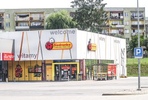 Ledwo dostał mandat, a chwilę później znów próbował kraść. W kolejnym sklepie 29-latek zaatakował ochroniarza