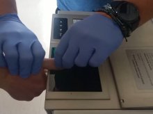 Barczewo. Chciał pożyczyć pieniądze. Po odmowie pobił mężczyznę i zabrał mu gotówkę. 43-trafił za kraty