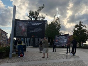 Antyaborcyjny protest ponownie w centrum Olsztyna. W tle ważny wyrok i reakcja organizatora. „Przeszkadzają zdjęcia, nie sam proceder”