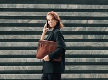 Torba na laptopa damska – połączenie biznesowej elegancji z funkcjonalnością