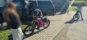 Wielka akcja policji w Olsztyne i Elblągu wymierzona w jednoślady o  napędzie elektrycznym [WIDEO]
