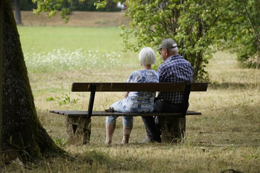 Niepokojąca demografia Warmii i Mazur w 2025 roku. Ubywa mieszkańców, społeczeństwo się starzeje