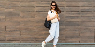 Artykuł: Komfortowy total look – jak stylizować dresy damskie, by wyglądac elegancko i z klasą?