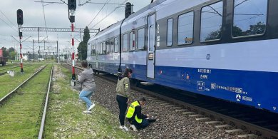 Artykuł: Pociąg InterCity "Kormoran" relacji Olsztyn Główny-Kraków Główny potrącił 45-letnią kobietę
