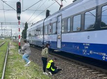 Pociąg InterCity "Kormoran" relacji Olsztyn Główny-Kraków Główny potrącił 45-letnią kobietę