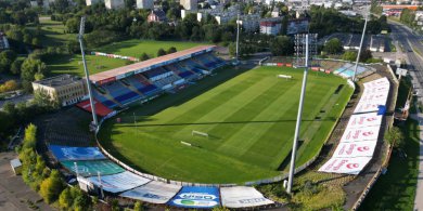 Artykuł: Miasto szuka firmy, która dostosuje projekt stadionu do nowych oczekiwań