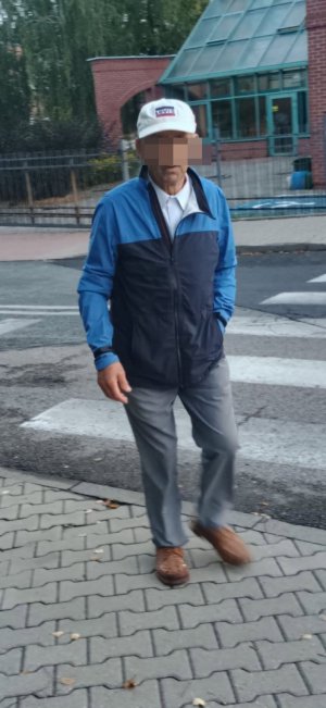 Szczęśliwy finał poszukiwań 81-latka z Olsztyna. Po kilku dniach odnaleziono go w lesie. Był wychłodzony