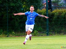 Trzy gole Tomkiewicza i emocjonująca końcówka. Naki Olsztyn z remisem w Braniewie