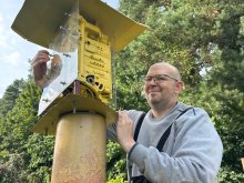 Atrapa fotoradaru nie zadziałała. W Jonkowie nadal organizują nielegalne wyścigi
