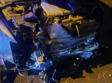 Chciał wypróbować nowe Audi. 21-latek rozbił auto przy "Samotniaku", a przy okazji przewrócił latarnię