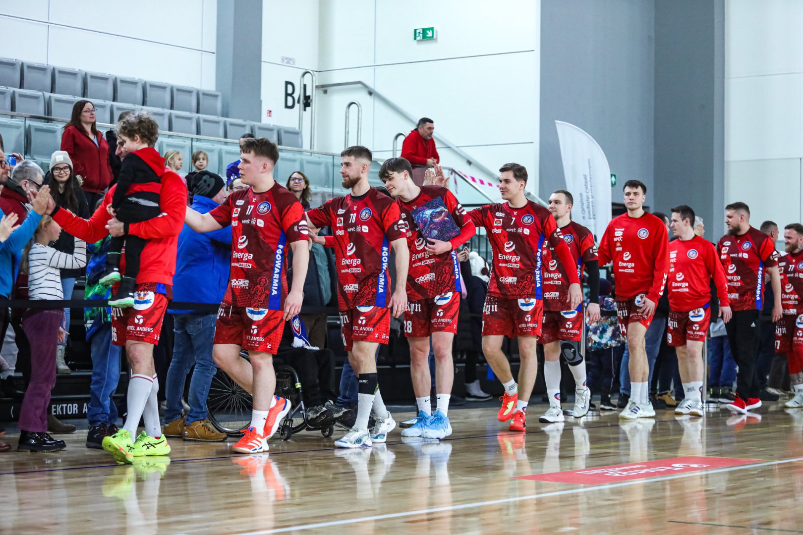 Emocje sięgały zenitu do ostatniej minuty! Warmia Energa Olsztyn przegrała w Morągu...