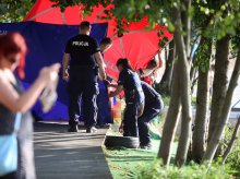 Chciał tylko popływać. Chwilę później zniknął pod wodą. Tragiczny finał akcji nad jeziorem Tałty