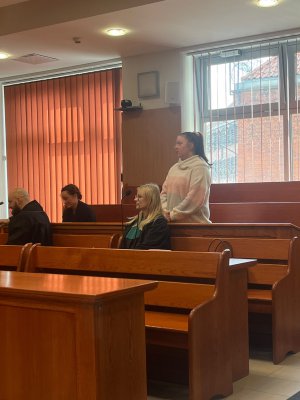 Olsztyński sąd bada sprawę milionowych dotacji na fikcyjnych uczniów. Jedna z oskarżonych zmieniła stanowisko
