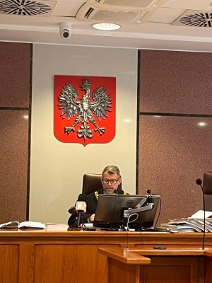 Olsztyński sąd bada sprawę milionowych dotacji na fikcyjnych uczniów. Jedna z oskarżonych zmieniła stanowisko