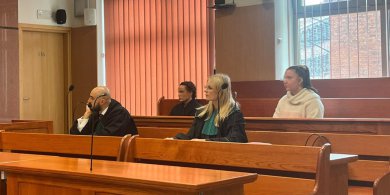 Artykuł: Olsztyński sąd bada sprawę milionowych dotacji na fikcyjnych uczniów. Jedna z oskarżonych zmieniła stanowisko