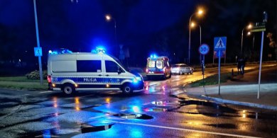 Artykuł: Olsztyn. 78-latka za kierownicą Seata potrąciła pieszego. Niebezpieczny weekend na drogach powiatu