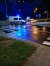Wywrócona Skoda i potrącenie pieszego przez 78-letnią kierującą w Olsztynie (kadr ze zdarzenia). Niebezpieczny weekend na drogach powiatu