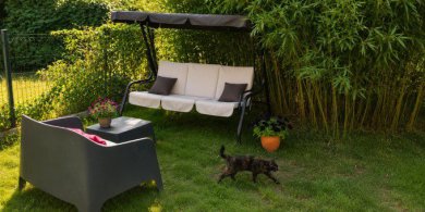 Artykuł: Huśtawka ogrodowa – gdzie ją ustawić, aby naprawdę dobrze wypoczywać?