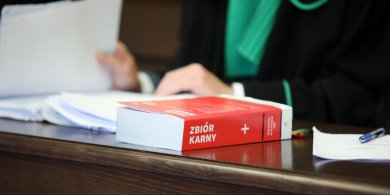 Artykuł: Zamiast więzienia wyjazd na Dominikanę? Były adwokat z Olsztyna, Krzysztof Krawiec od lat jest poszukiwany