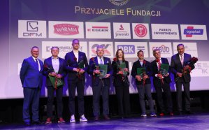 Tu rodzą się przyszłe sukcesy. 85 stypendystów z powiatu olsztyńskiego