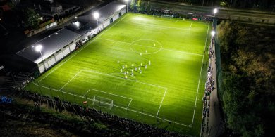 Artykuł: Piłka nożna. IV-ligowe derby dla Stomilu [ZDJĘCIA, WIDEO]
