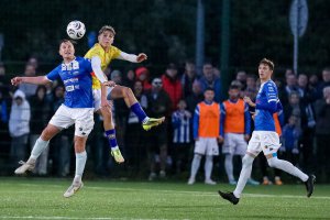 Piłka nożna. IV-ligowe derby dla Stomilu [ZDJĘCIA]