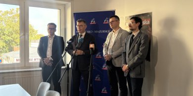 Artykuł: „Nowa piątka Tuska”. Politycy PiS w Olsztynie krytykują projekt budżetu na 2027 rok