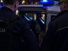 W środku nocy młoda kobieta błąkała się po Olsztynie. Finał sytuacji zaskakuje